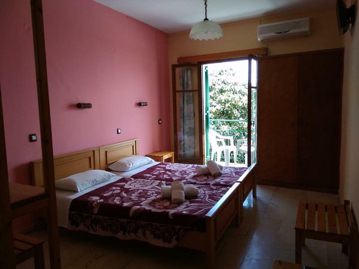 Mythos Apartments Benitses  Zewnętrze zdjęcie